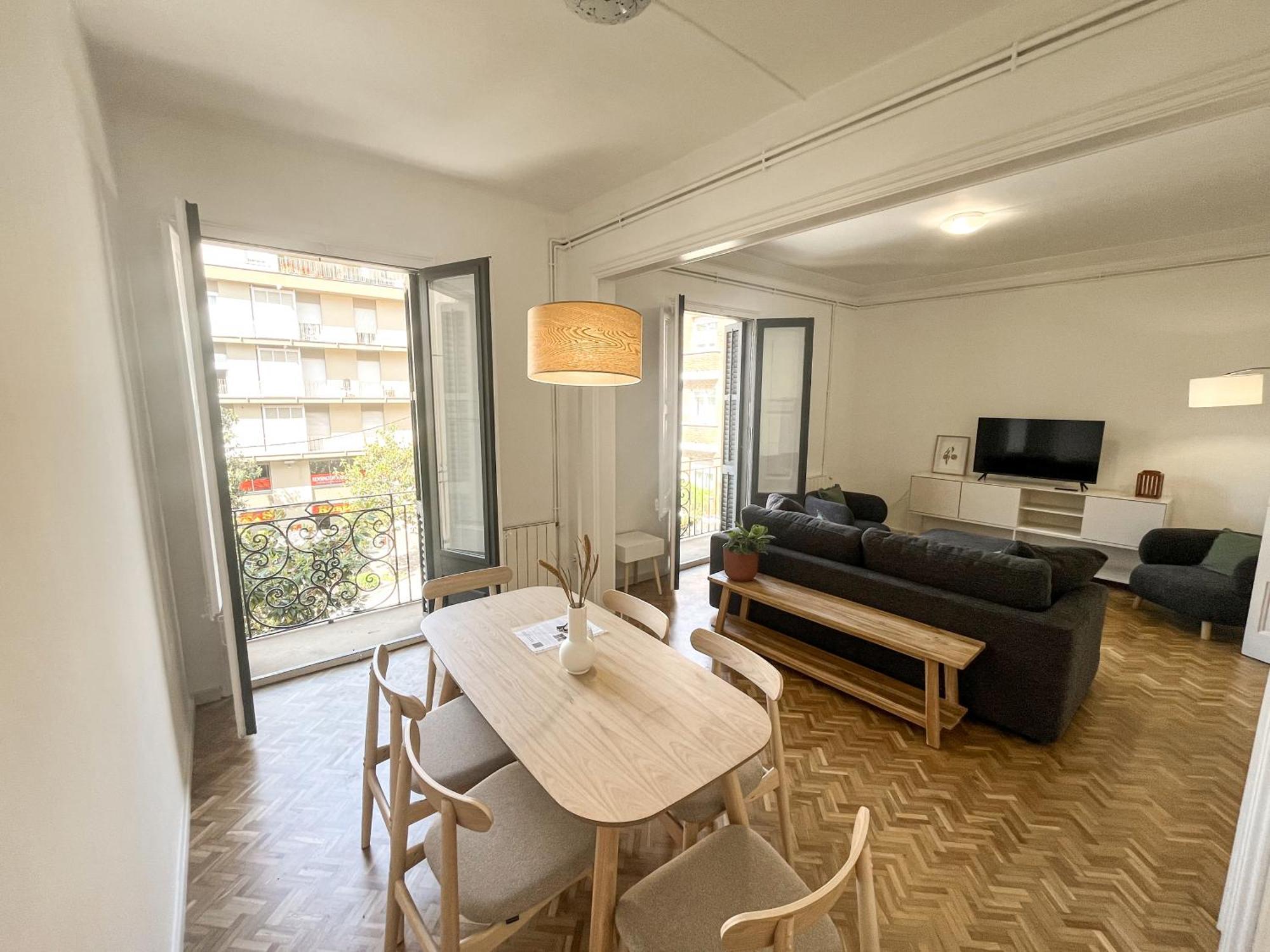 Cycle Haven Apt In Girona Center Exterior foto